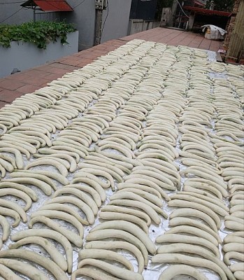 Về Bắc Ninh ăn dưa gang muối đắm đuối hương vị quê nhà