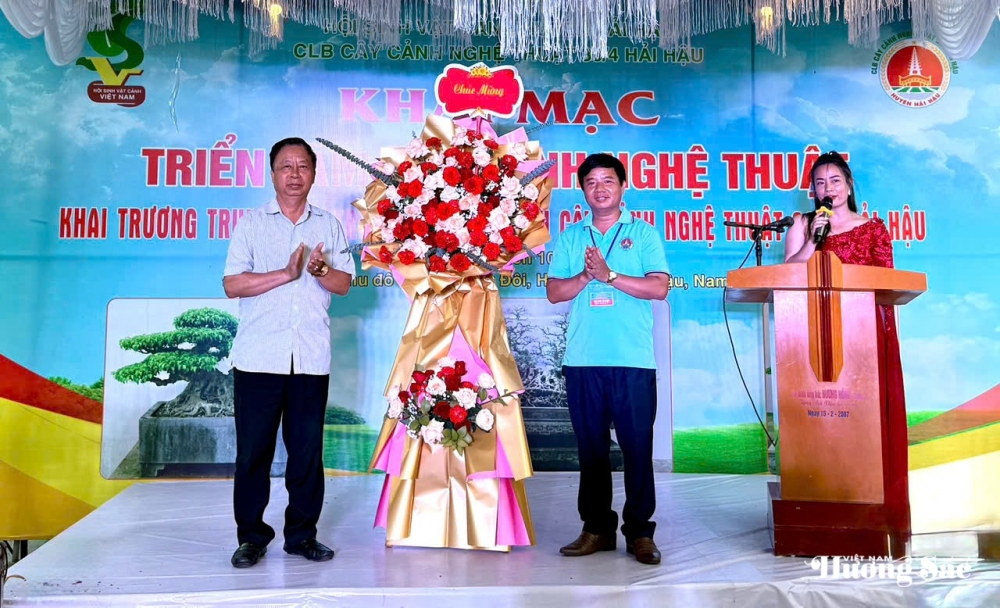 Triển lãm cây cảnh nghệ thuật 30/4 Hải Hậu: Hội tụ tinh hoa nghệ thuật Triển lãm cây cảnh nghệ thuật 30/4 Hải Hậu: Hội tụ tinh hoa nghệ thuật