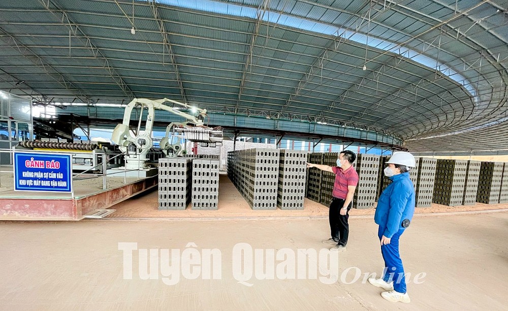 Nhà máy gạch Viên Châu: Tiên phong ứng dụng kinh tế xanh tuần hoàn