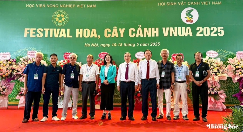 Festival hoa, cây cảnh: Phát triển ngành hoa, cây cảnh hiện đại, bền vững
