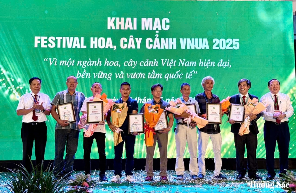 Festival hoa, cây cảnh: Phát triển ngành hoa, cây cảnh hiện đại, bền vững
