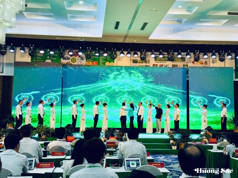 Festival hoa, cây cảnh: Phát triển ngành hoa, cây cảnh hiện đại, bền vững