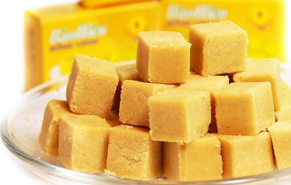 Hải Dương - Hải Phòng “về chung một nhà”: Khách đến vừa được ăn vải thiều, bánh đậu xanh, vừa thưởng thức chả rươi, nem cua bể