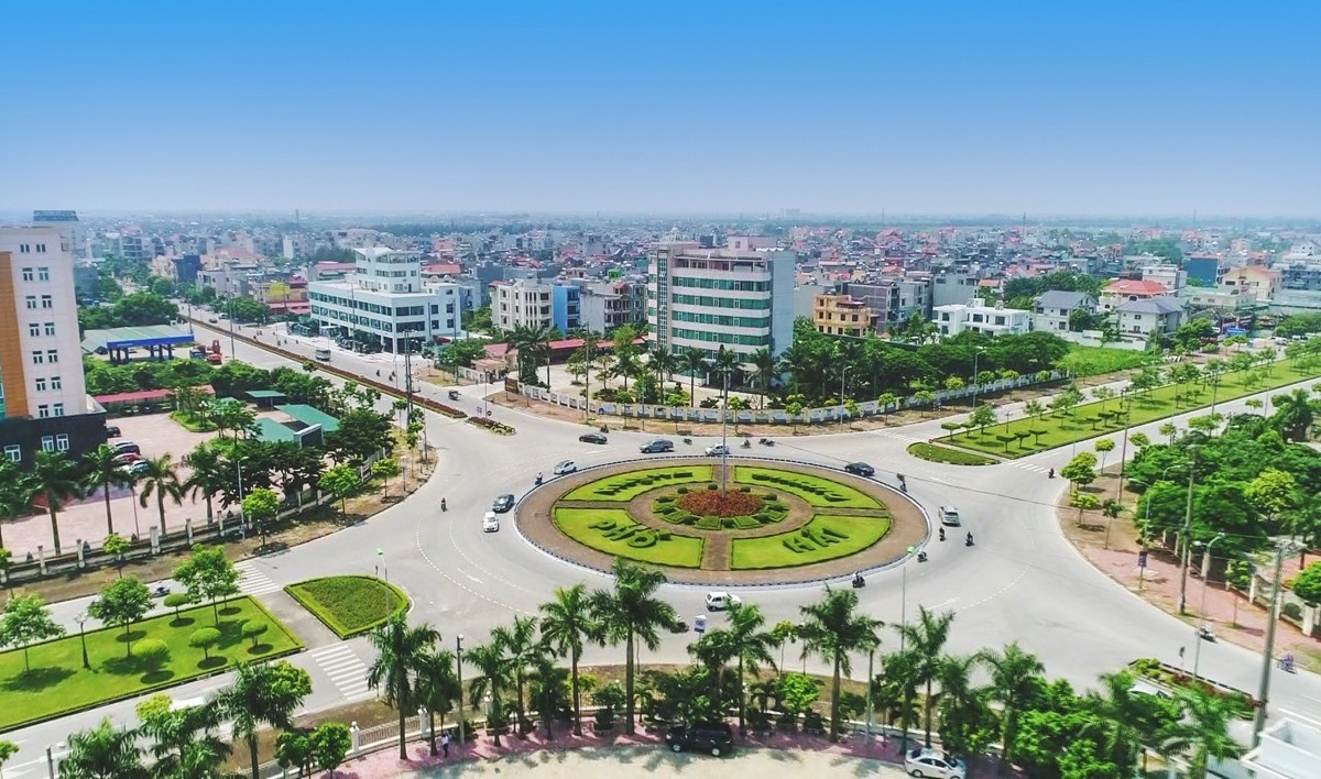 Hải Dương - Hải Phòng “về chung một nhà”: Khách đến vừa được ăn vải thiều, bánh đậu xanh, vừa thưởng thức chả rươi, nem cua bể