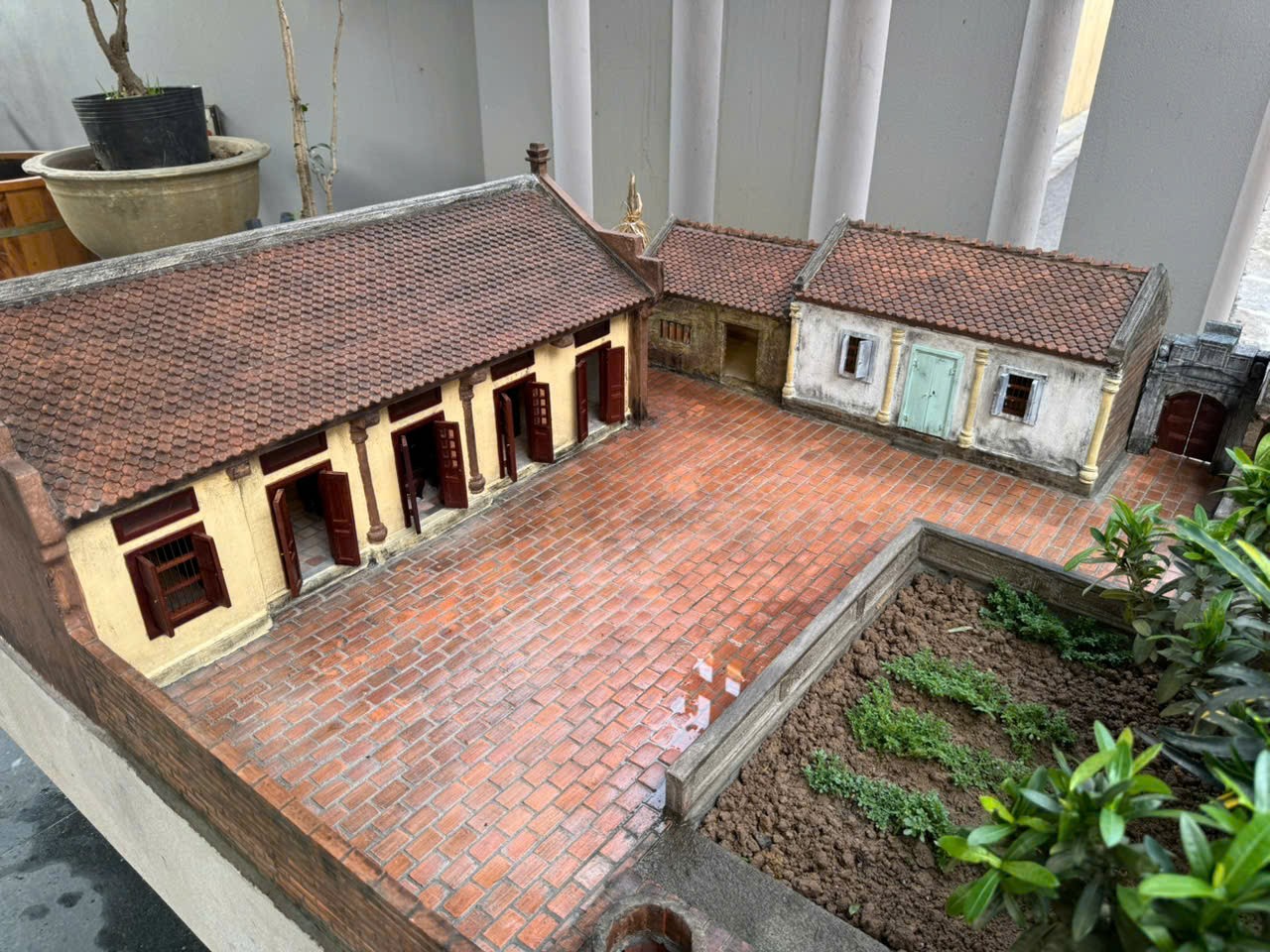 Chàng trai Nam Định mang ký ức làng quê Bắc Bộ đi muôn nơi qua mô hình nhà cổ