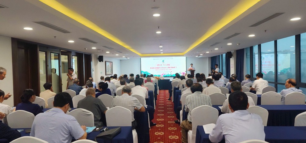 Khai mạc Hội nghị lần thứ 5 Ban Chấp hành Hội Sinh vật cảnh Việt Nam khóa VII