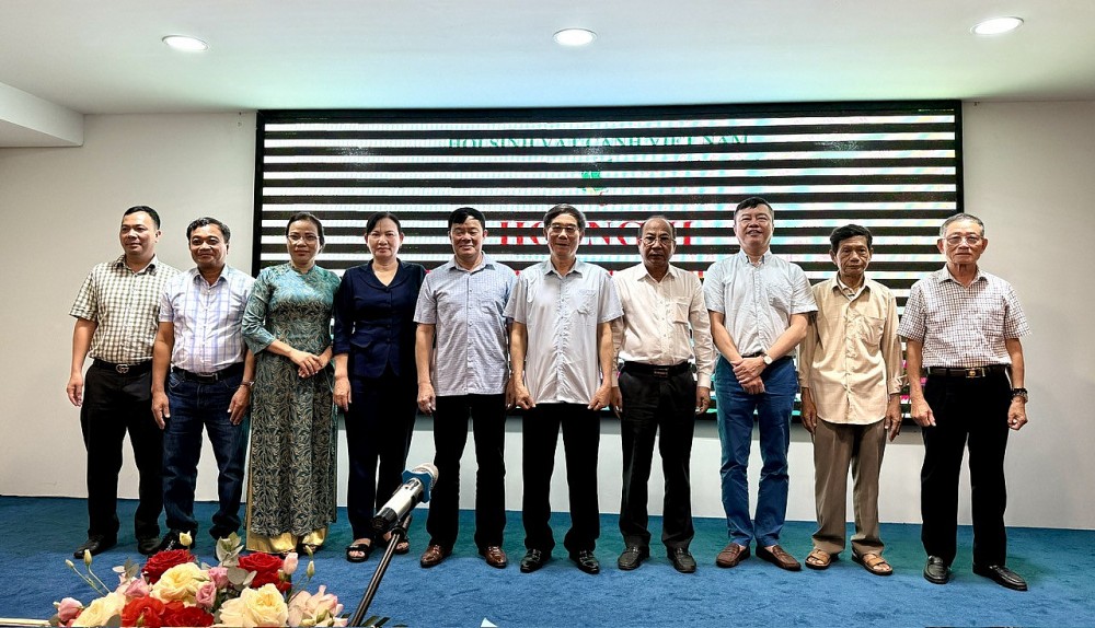 Khai mạc Hội nghị lần thứ 5 Ban Chấp hành Hội Sinh vật cảnh Việt Nam khóa VII