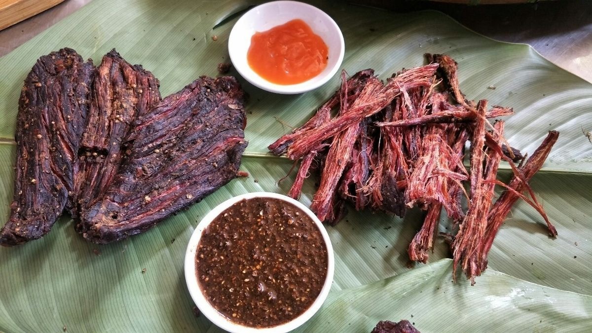 Lào Cai sáp nhập với Yên Bái: Tỉnh mới là “vùng vàng” du lịch, khách đến được ăn thịt trâu gác bếp, uống rượu táo mèo