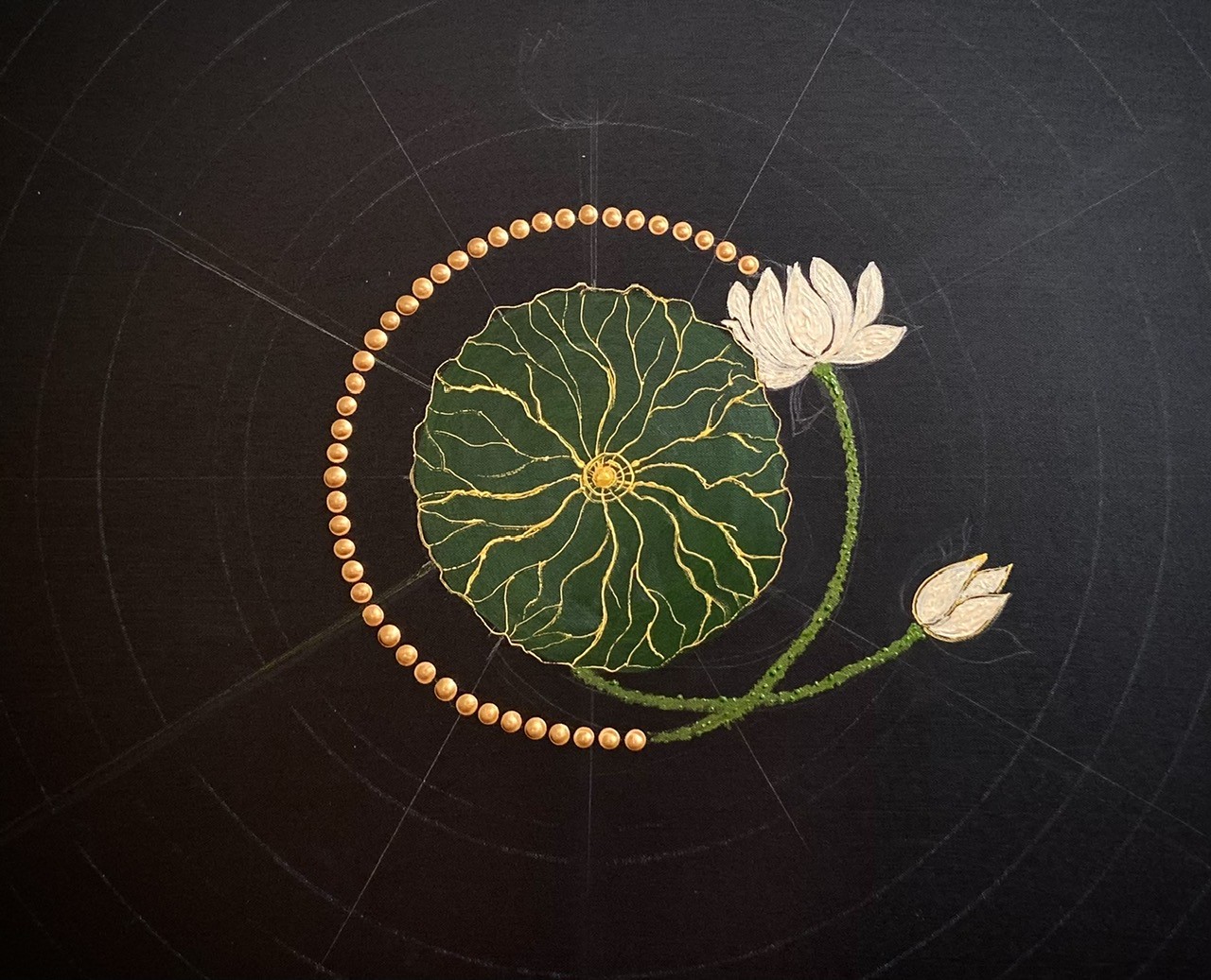 Mandala Sen và hành trình nở hoa từ những dấu chấm Mandala Sen và hành trình nở hoa từ những dấu chấm
