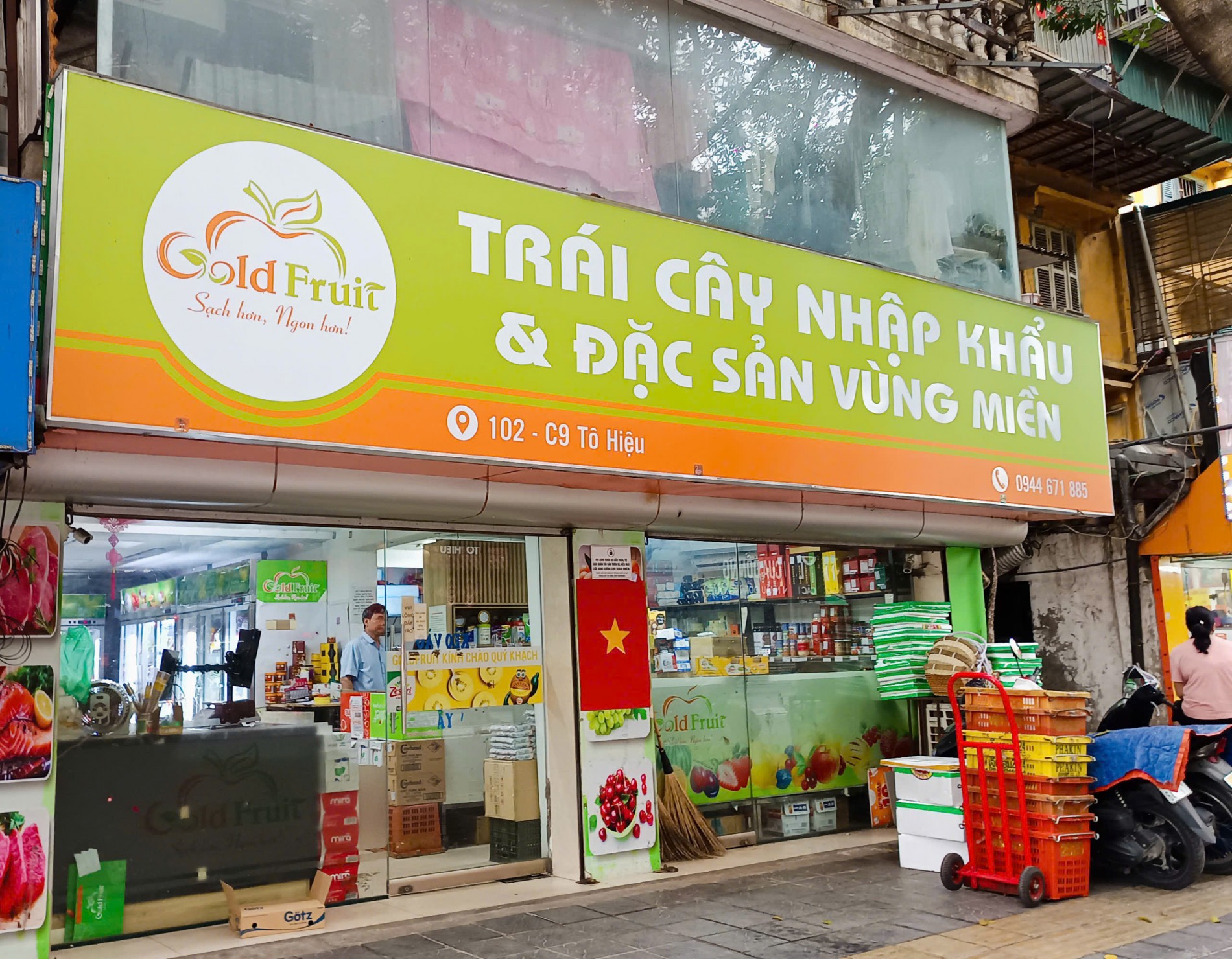 Hà Nội triển khai giám sát an toàn thực phẩm OCOP, thực phẩm đông lạnh và trái cây nhập khẩu