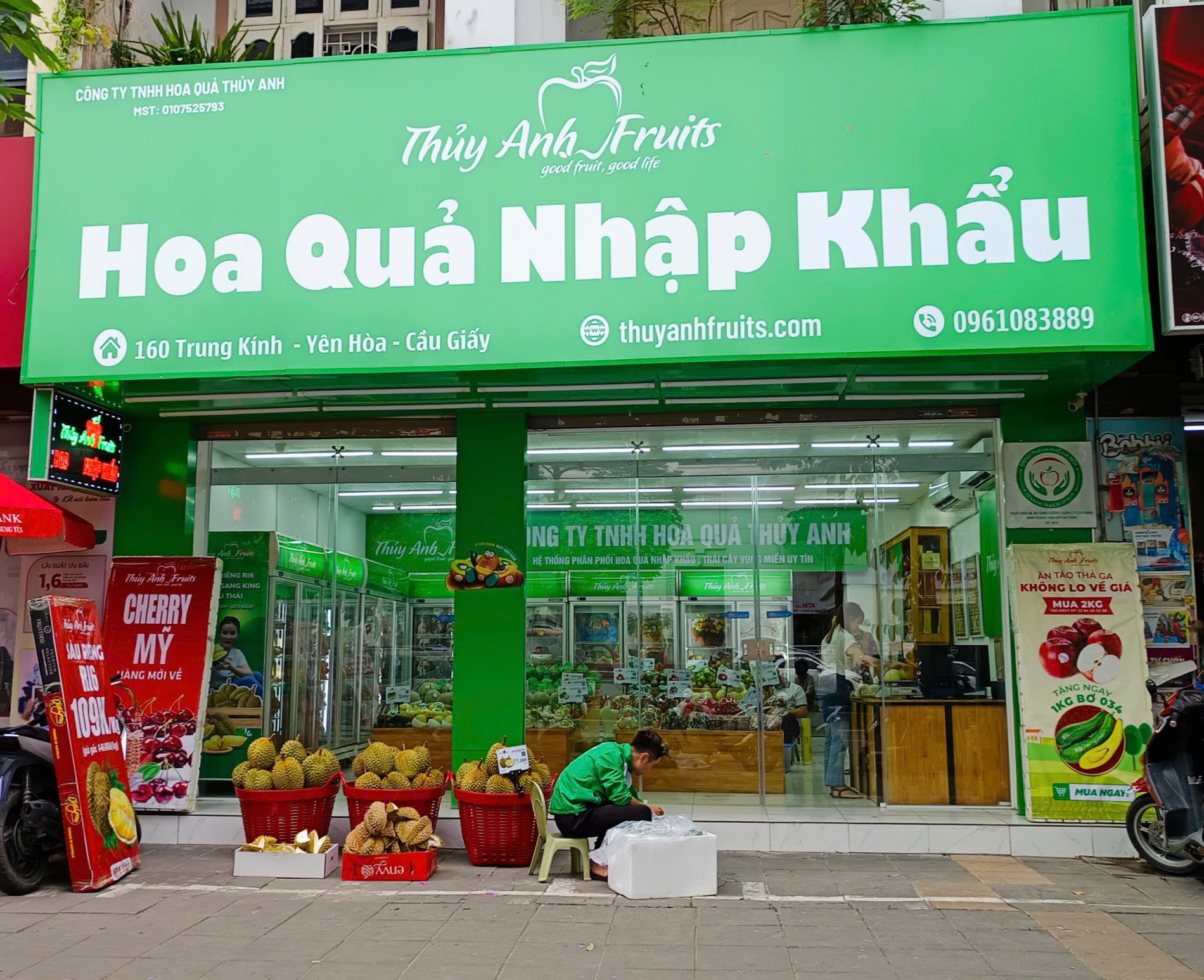 Hà Nội triển khai giám sát an toàn thực phẩm OCOP, thực phẩm đông lạnh và trái cây nhập khẩu