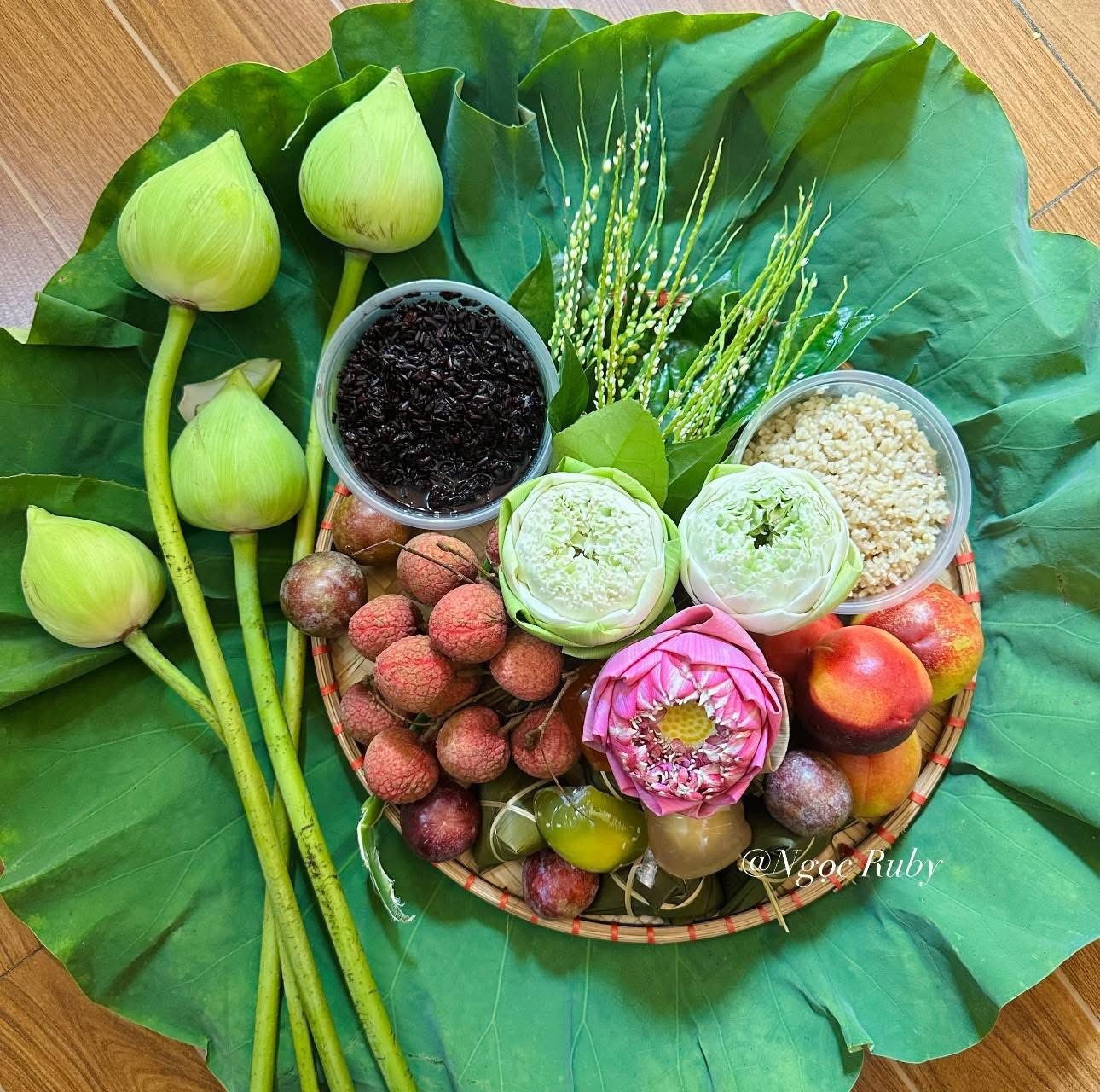 Chiêm ngưỡng mâm cúng Tết Đoan Ngọ 5/5 Âm lịch: Đẹp chuẩn truyền thống, trọn vẹn ý nghĩa