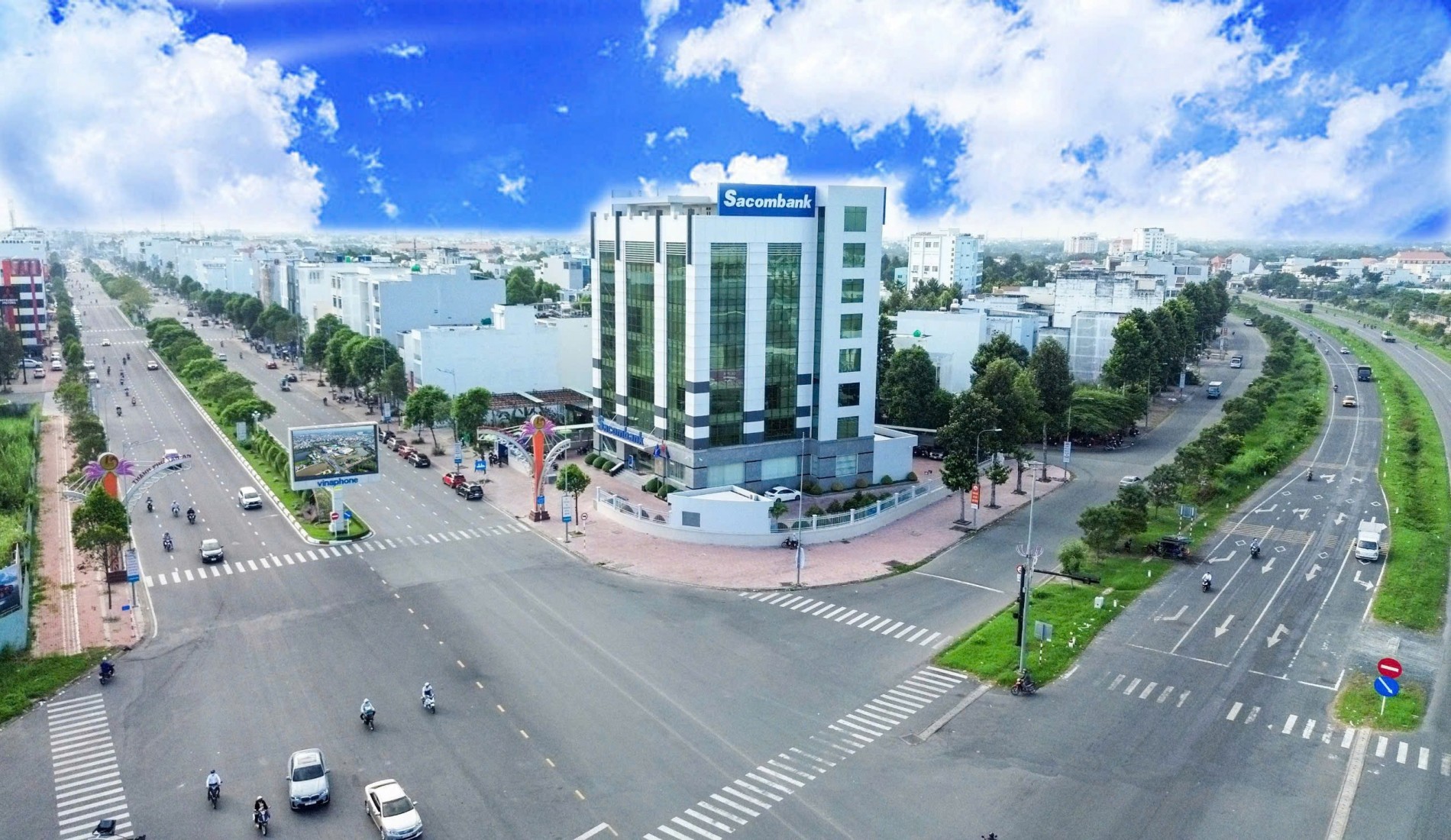 Long An sáp nhập với Tây Ninh: Khách đến không thể bỏ qua mắm còng Cần Giuộc, bánh tráng phơi sương