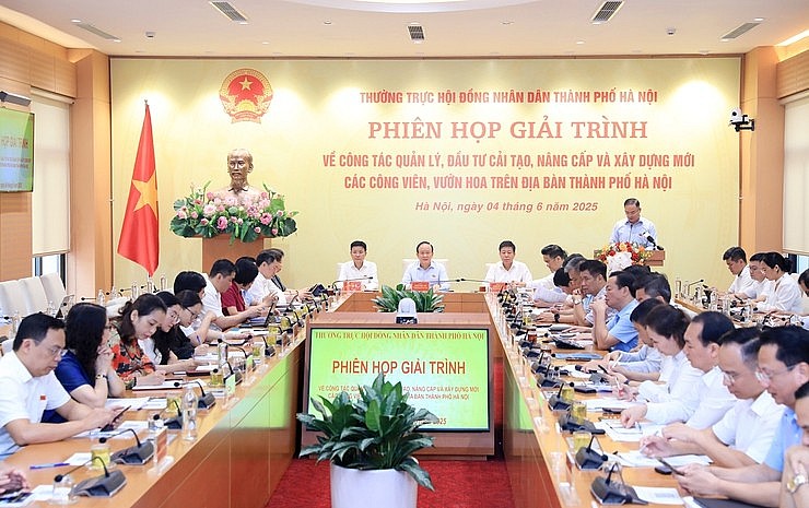 Hà Nội: Tăng cường xử lý vi phạm trong lĩnh vực công viên, vườn hoa