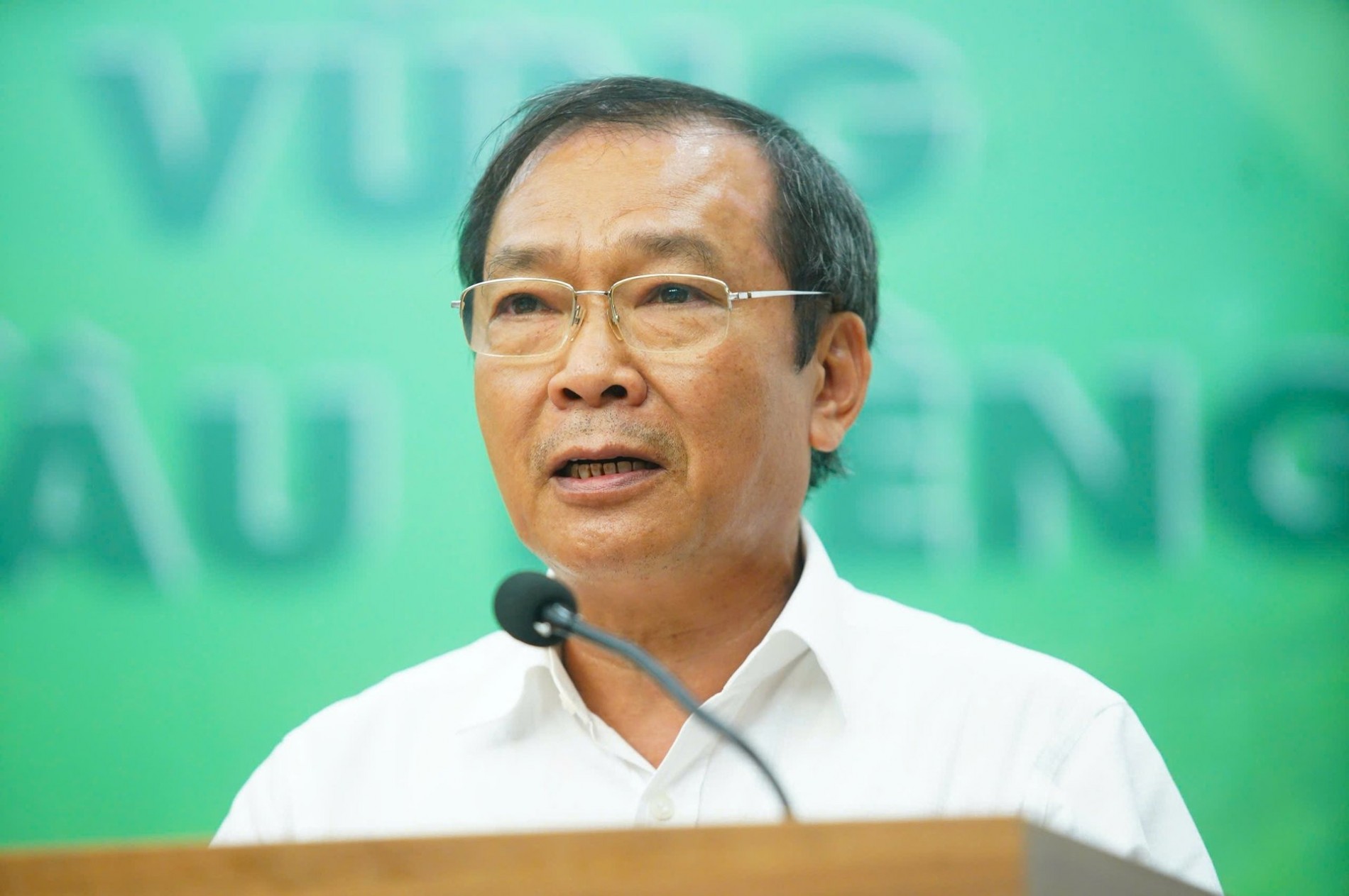 Ông Vũ Duy Hải - Tổng Giám đốc Vinacam cho hay, nông dân đang bị mua phải rất nhiều phân bón giả, phân bón kém chất lượng, phân bón vượt ngưỡng Cadimi, vì vậy, Vinacam phải lên tiếng.