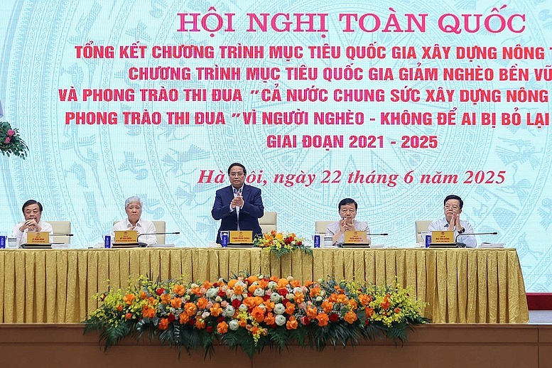 Hội nghị toàn quốc đánh giá kết quả xây dựng nông thôn mới và giảm nghèo bền vững giai đoạn 2021–2025