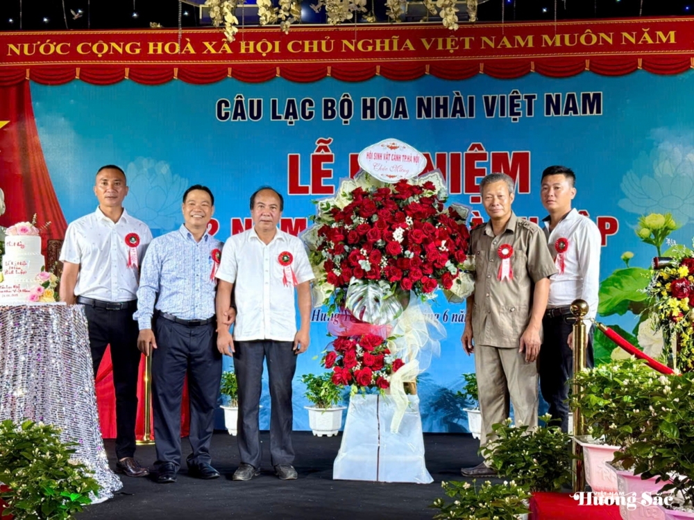 CLB Hoa Nhài Việt Nam kỷ niệm 2 năm thành lập: Xây nền vững – Dựng tầm cao CLB Hoa Nhài Việt Nam kỷ niệm 2 năm thành lập: Xây nền vững – Dựng tầm cao