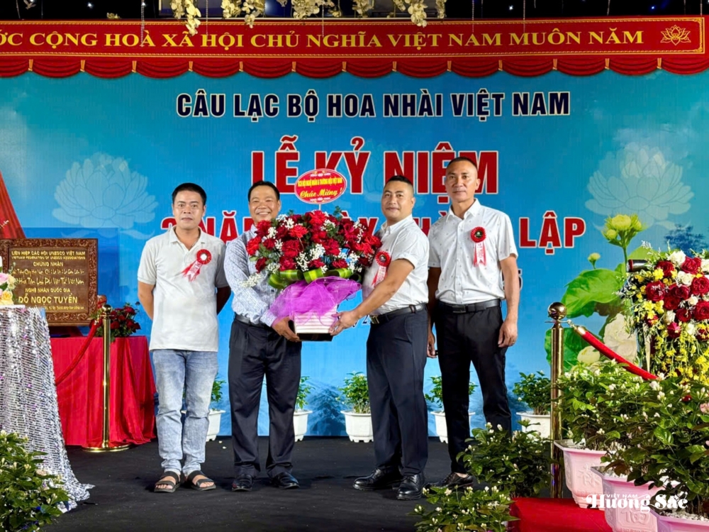 CLB Hoa Nhài Việt Nam kỷ niệm 2 năm thành lập: Xây nền vững – Dựng tầm cao CLB Hoa Nhài Việt Nam kỷ niệm 2 năm thành lập: Xây nền vững – Dựng tầm cao