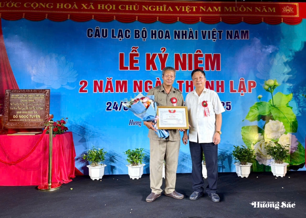 CLB Hoa Nhài Việt Nam kỷ niệm 2 năm thành lập: Xây nền vững – Dựng tầm cao CLB Hoa Nhài Việt Nam kỷ niệm 2 năm thành lập: Xây nền vững – Dựng tầm cao