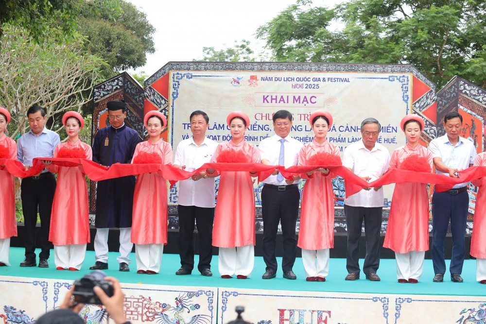 Huế - Vẻ đẹp sinh vật cảnh giữa kinh đô di sản