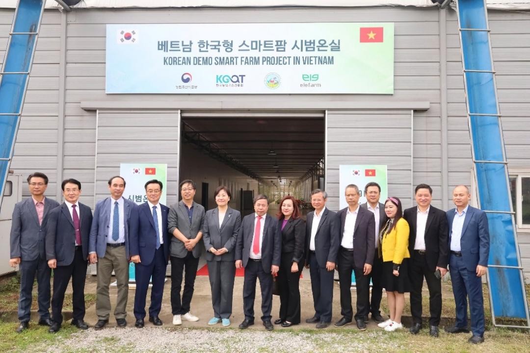 Trang trại thông minh Việt – Hàn: Bước tiến hợp tác khoa học nông nghiệp bền vững