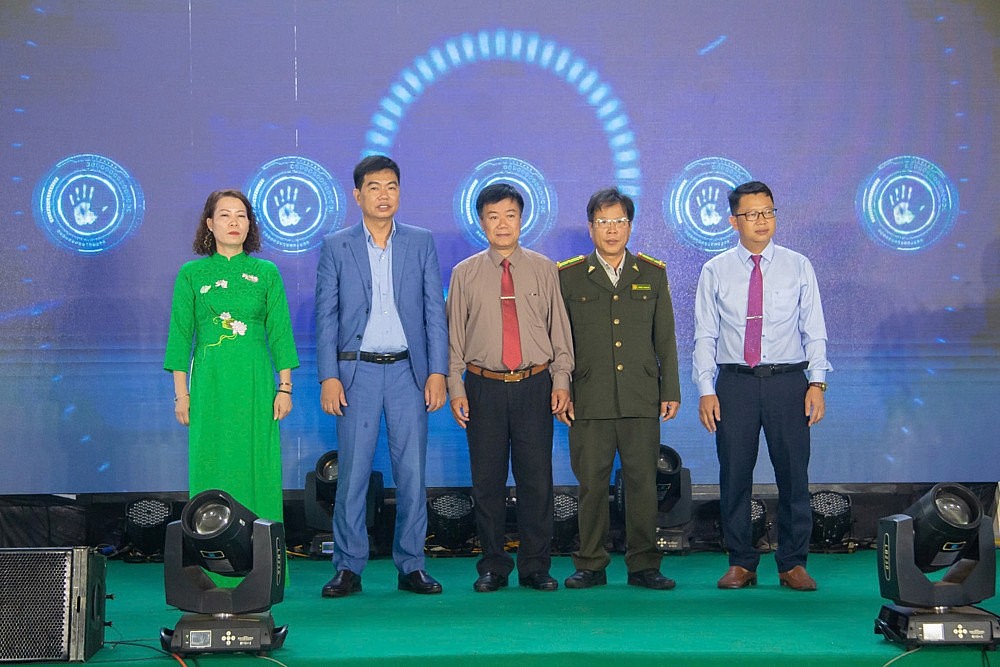 Đàn hương nơi đất đỏ: Hành trình đánh thức “vàng xanh” giữa đại ngàn Tây Nguyên