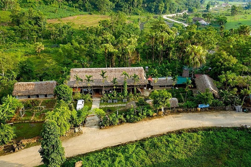 Làm giàu trên đất quê nhờ chăn nuôi gắn với du lịch