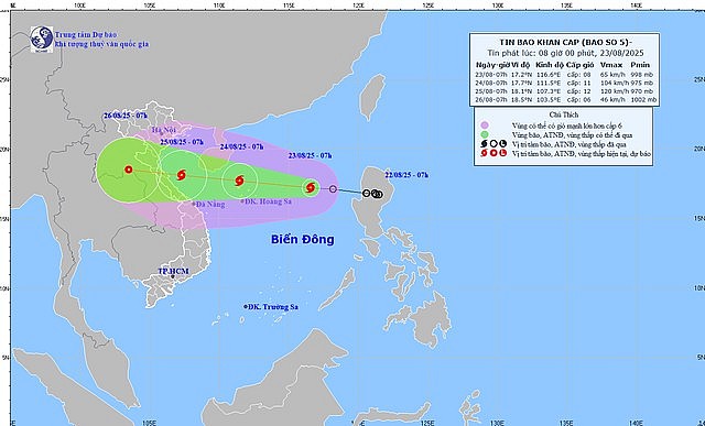 Khẩn cấp ứng phó bão số 5 (Kajiki): Bộ NN-MT chỉ đạo siết an toàn hồ chứa, di dời dân