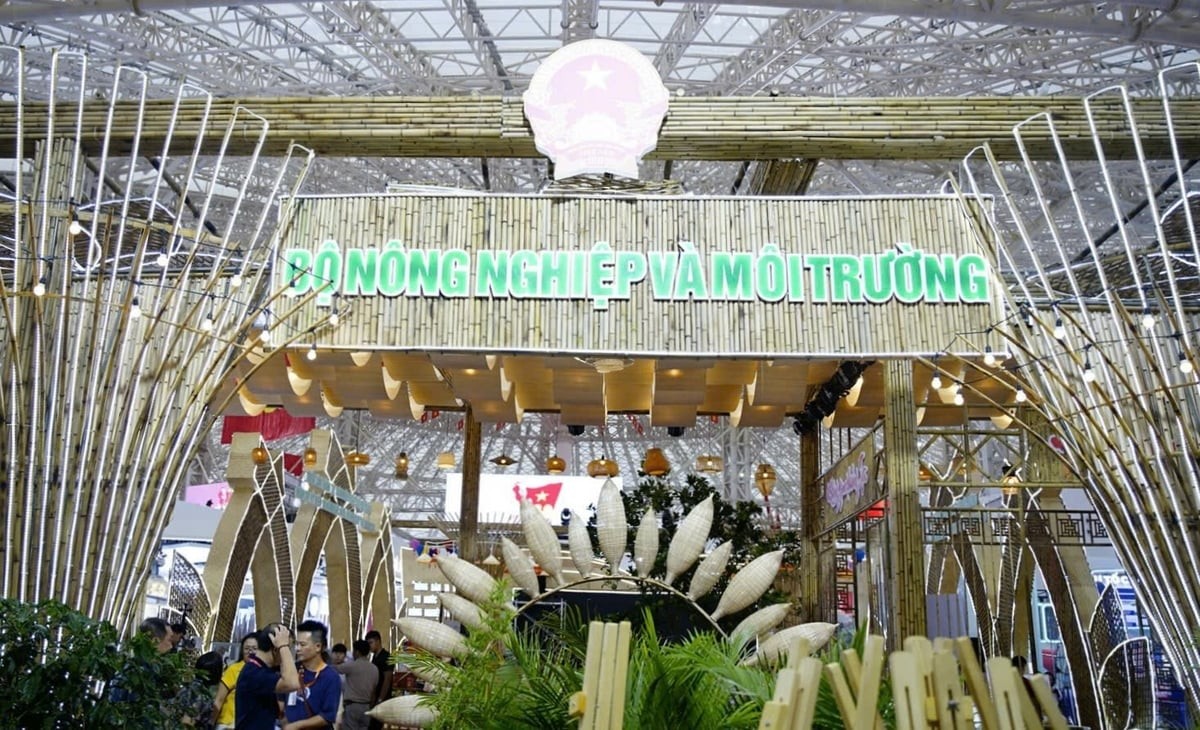 Hướng tới lễ khai mạc Triển lãm Nông nghiệp và Môi trường kỷ niệm 80 năm Quốc khánh 2/9