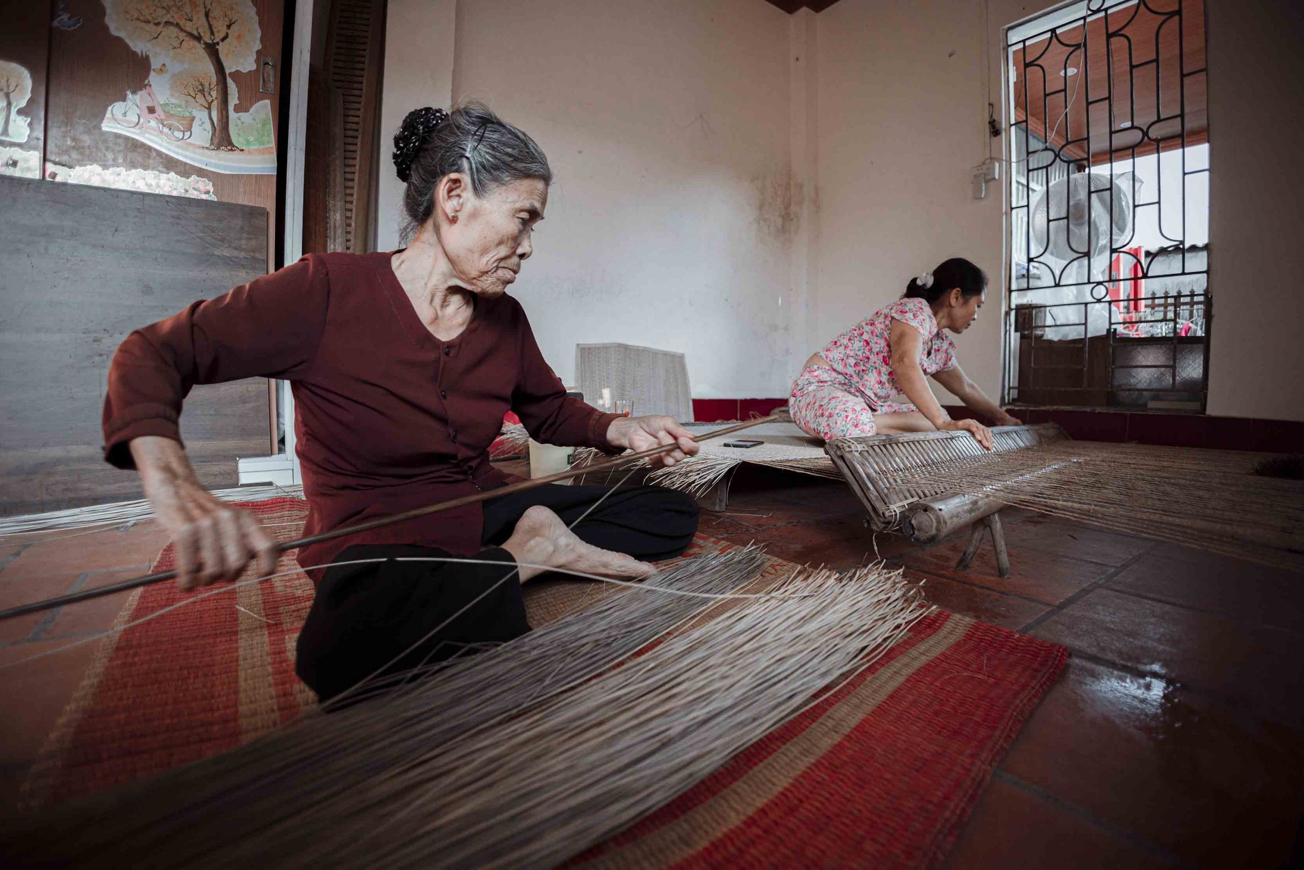 Làng nghề dệt chiếu ở Hưng Yên chuyển mình trong thời hiện đại