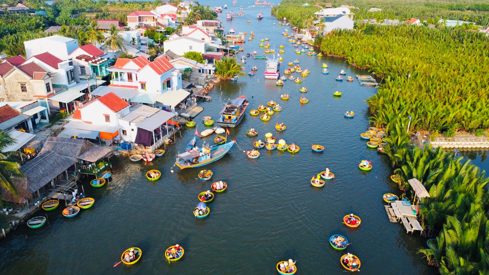 Làng Cẩm Thanh ở Đà Nẵng lọt top 20 ngôi làng đẹp nhất thế giới
