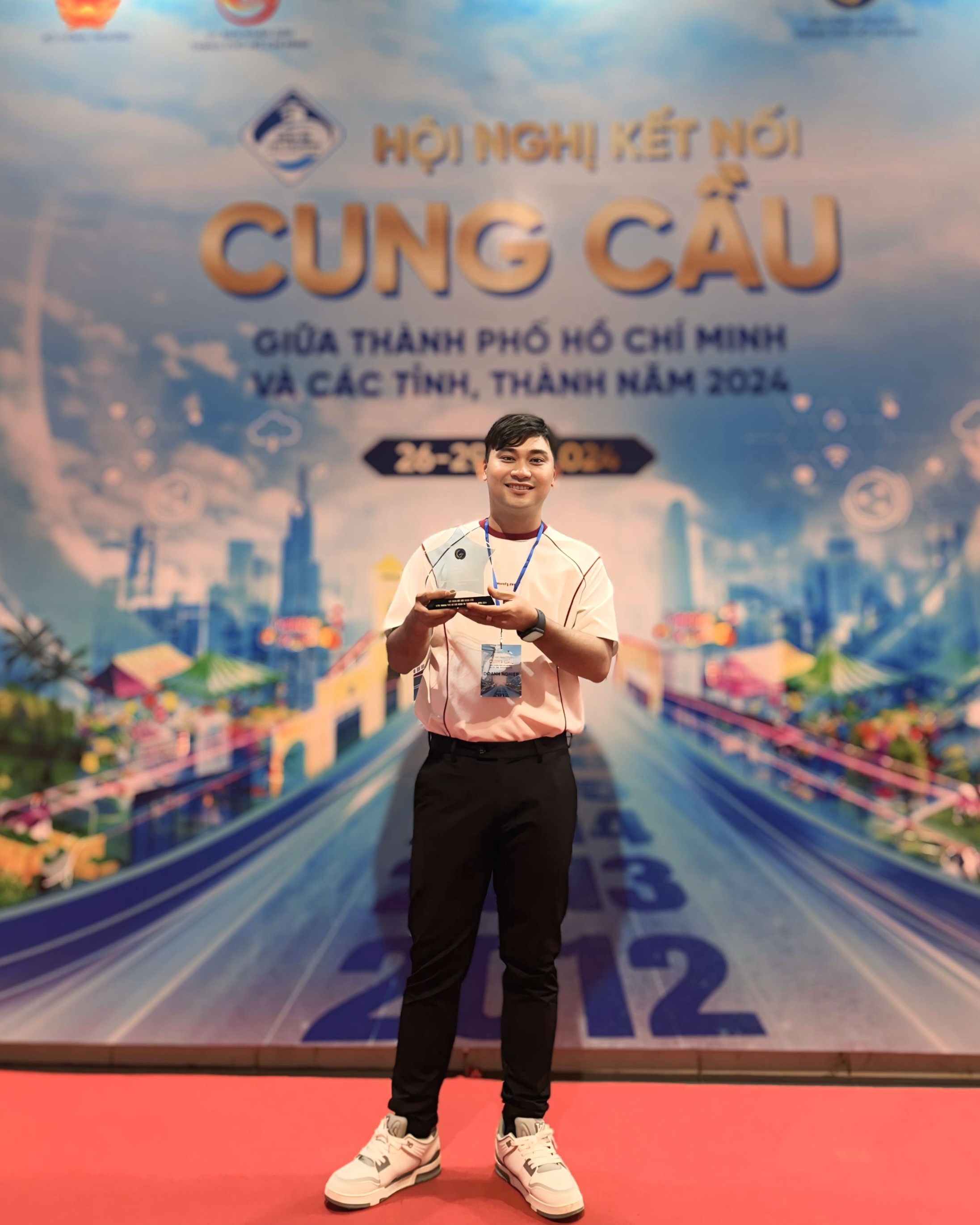 Ăn uống thời 4.0: giới trẻ biến ẩm thực thành trải nghiệm Ăn uống thời 4.0: giới trẻ biến ẩm thực thành trải nghiệm