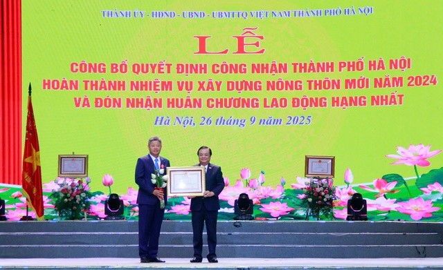 Hà Nội khẳng định thành tựu nông thôn mới, đón nhận Huân chương Lao động hạng Nhất