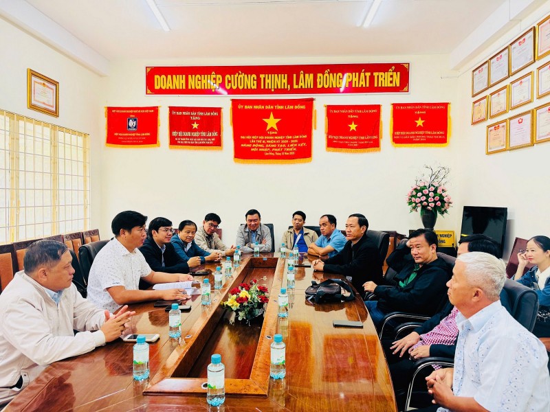 Hiệp hội Hoa Đà Lạt chia sẻ kinh nghiệm với phường Sa Đéc trước thềm Festival Hoa - Kiểng 2025