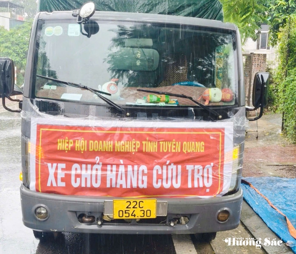 Tuyên Quang: Hiệp hội Doanh nghiệp tỉnh đồng hành cùng đồng bào vùng lũ