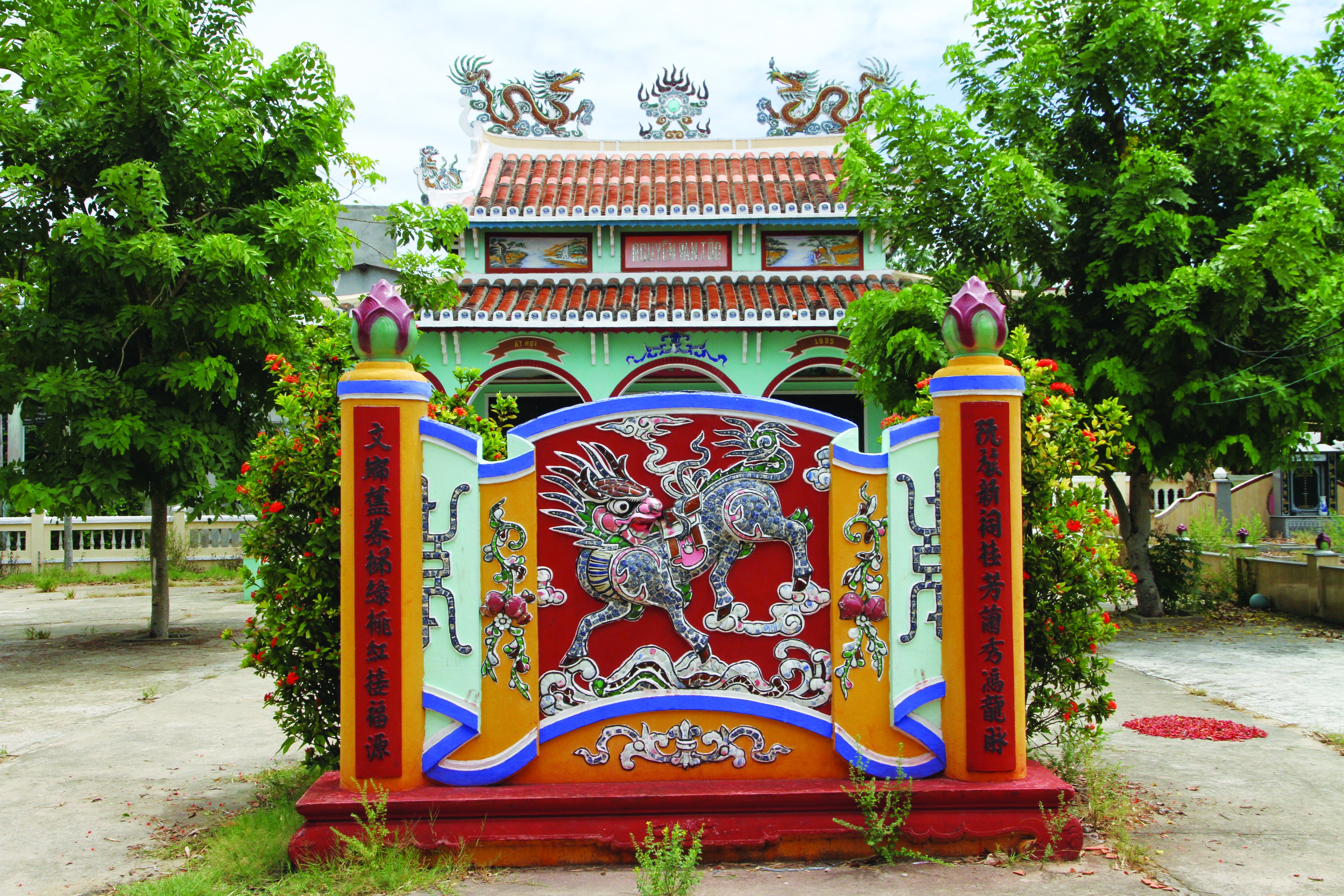 Khảm sành – Nghệ thuật từ những mảnh vỡ
