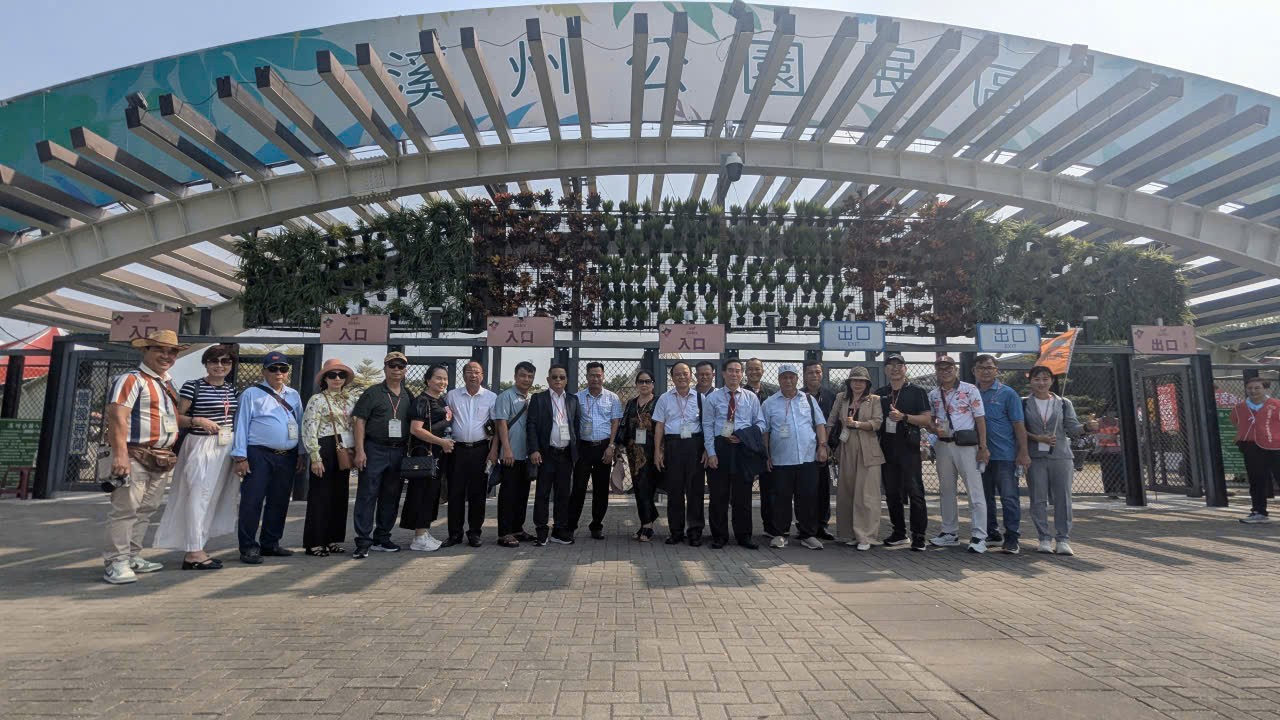 Đoàn Sinh vật cảnh Việt Nam tham dự Triển lãm Bonsai WBFF 2025 tại Đài Loan (Trung Quốc) Đoàn Sinh vật cảnh Việt Nam tham dự Triển lãm Bonsai WBFF 2025 tại Đài Loan (Trung Quốc)