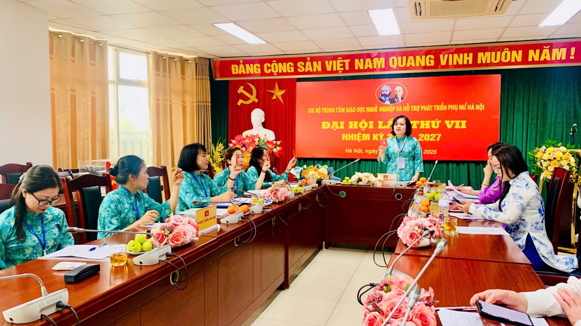 Trung tâm Giáo dục nghề nghiệp và Hỗ trợ phát triển phụ nữ Hà Nội – 39 năm vun đắp tri thức, trao cơ hội, lan tỏa yêu thương