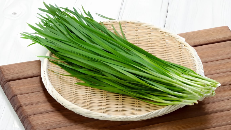 5 loại rau dễ ngấm thuốc trừ sâu nhất: Dân buôn biết rõ nhưng không dám ăn