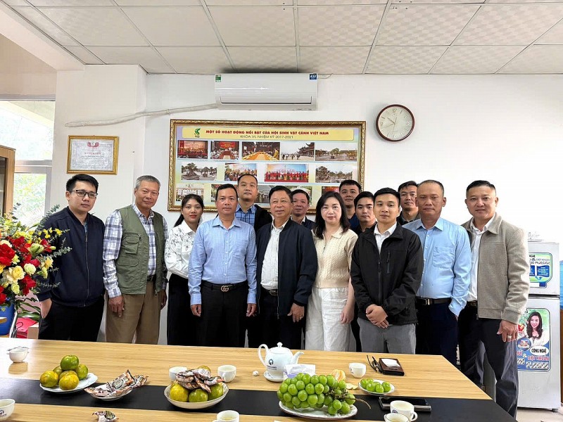 Tạp chí Việt Nam hương sắc ra mắt Ban Thư ký Chi hội Nhà báo giai đoạn 2025 - 2026