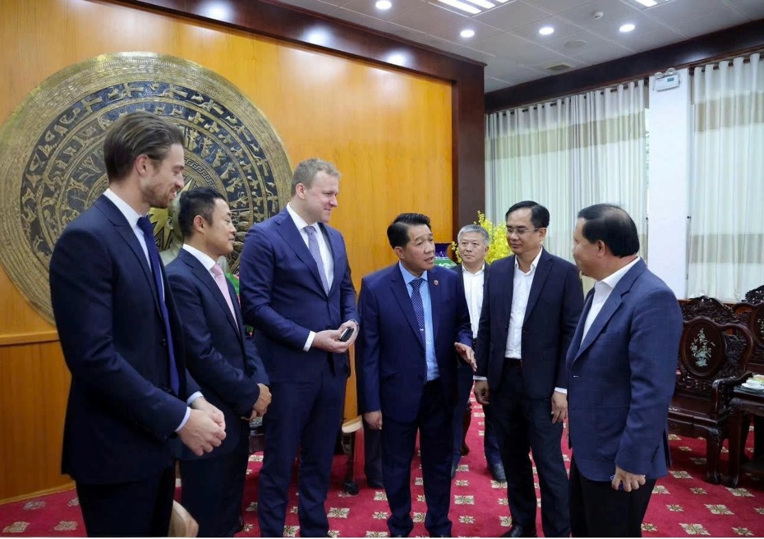 DN Hà Lan rót 10.000 tỷ, đặt mục tiêu đưa Tây Ninh thành trung tâm nông nghiệp công nghệ cao DN Hà Lan rót 10.000 tỷ, đặt mục tiêu đưa Tây Ninh thành trung tâm nông nghiệp công nghệ cao