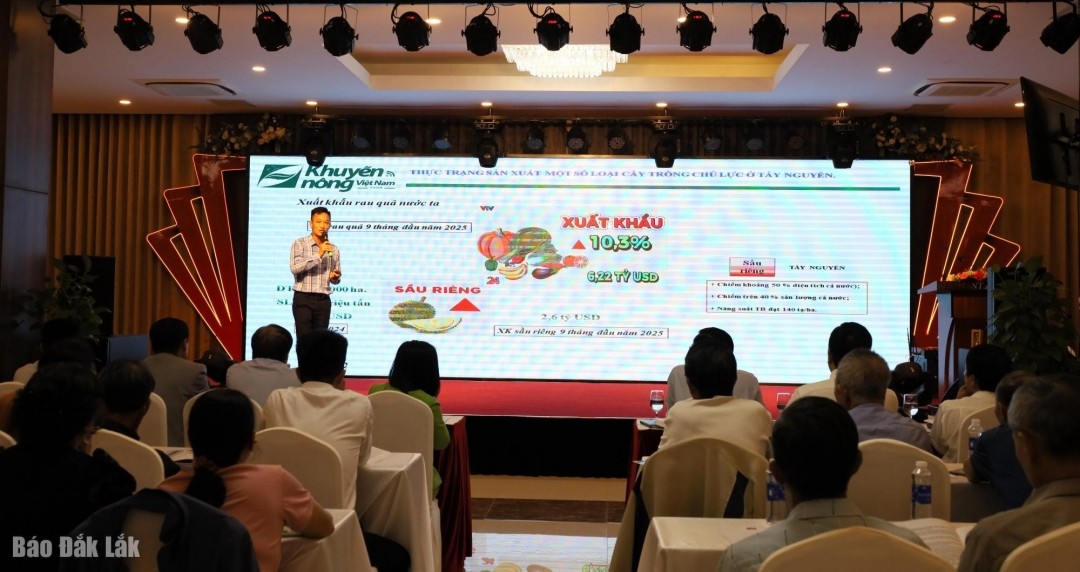 Phát huy vai trò khuyến nông trong hành trình xanh hóa nông nghiệp Tây Nguyên Phát huy vai trò khuyến nông trong hành trình xanh hóa nông nghiệp Tây Nguyên