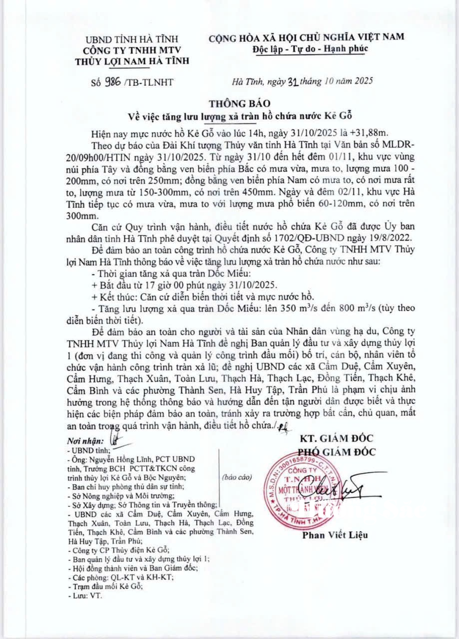 Hà Tĩnh: Đồng loạt tăng lưu lượng xả tràn để đảm bảo an toàn hồ đập Hà Tĩnh: Đồng loạt tăng lưu lượng xả tràn để đảm bảo an toàn hồ đập