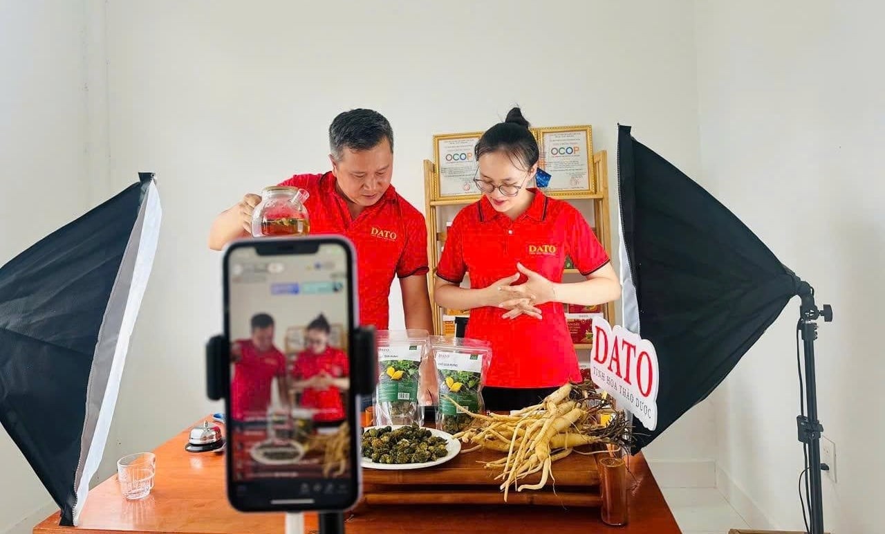 Công nghệ số mở đường cho sản phẩm OCOP Quảng Ngãi