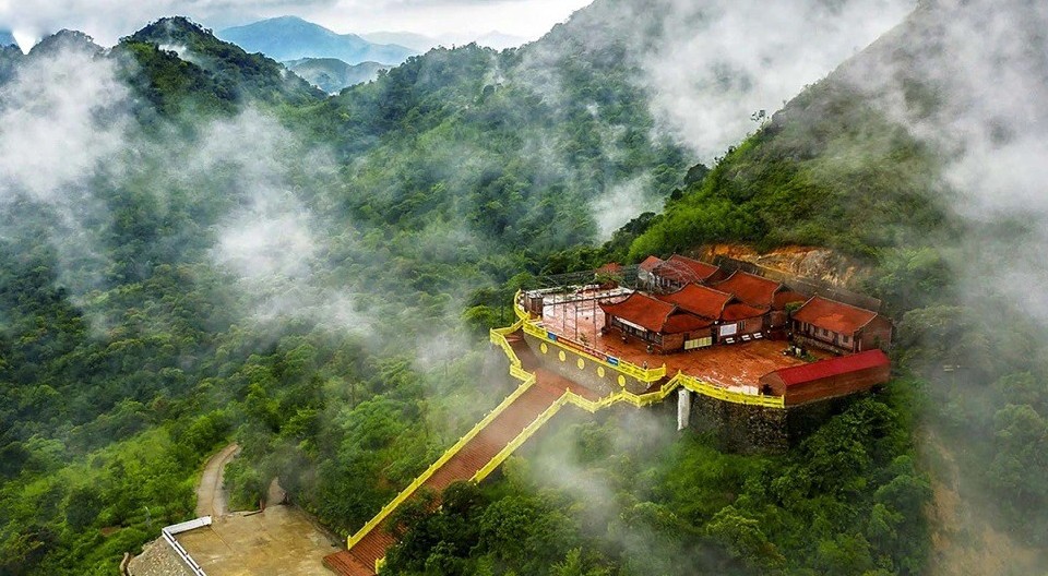 Đức Trần Nhân Tông và dốc Khôi nguyên ở Ngọa Vân Yên Tử