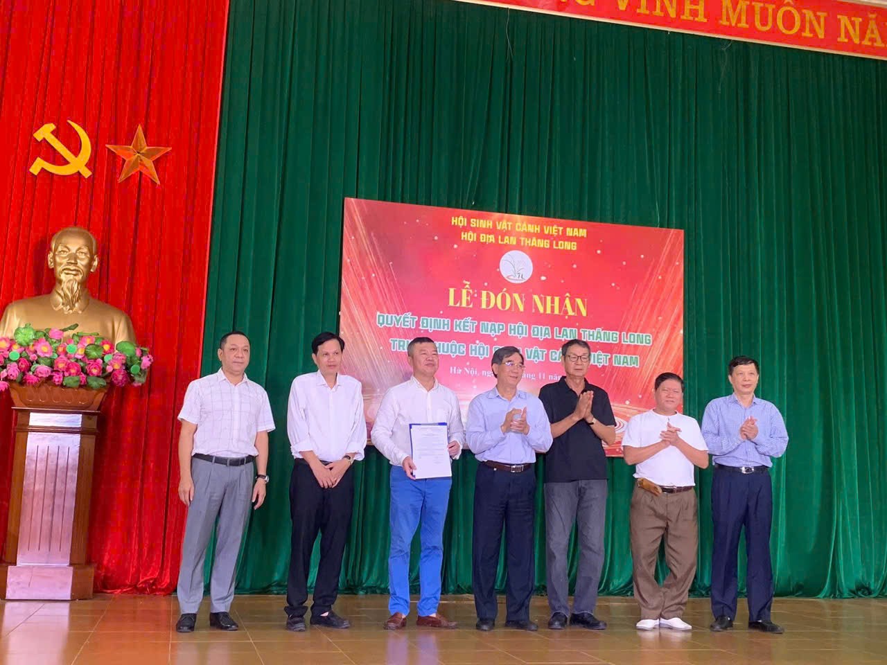 Hội Địa lan Thăng Long: Khẳng định vị thế trong phong trào sinh vật cảnh quốc gia Hội Địa lan Thăng Long: Khẳng định vị thế trong phong trào sinh vật cảnh quốc gia