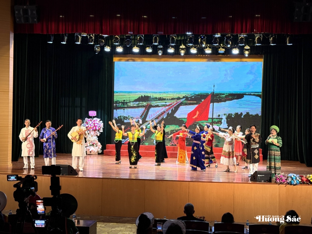 CLB Dân ca Ví, Giặm Xứ Nghệ tại Hà Nội kỷ niệm 80 năm Ngày Di sản Văn hóa Việt Nam