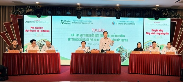 Phát huy vai trò khuyến nông trong hành trình xanh hóa nông nghiệp Tây Nguyên Phát huy vai trò khuyến nông trong hành trình xanh hóa nông nghiệp Tây Nguyên