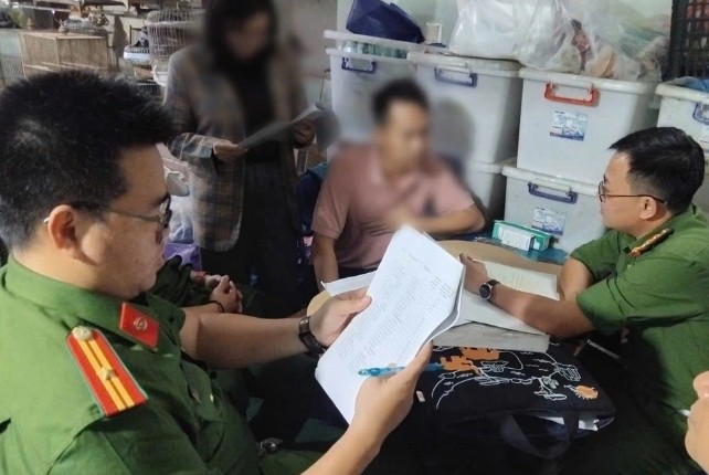 Đà Nẵng: Phát hiện cơ sở mua bán chim hoang dã trái phép, 65 cá thể được thả về tự nhiên