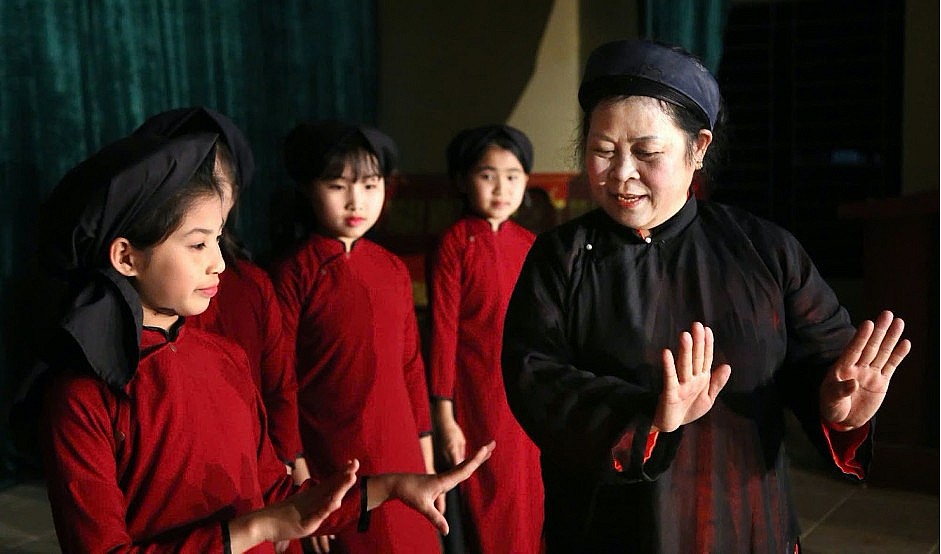 Hát Xoan Phú Thọ: Du lịch cộng đồng và bảo tồn di sản Hát Xoan Phú Thọ: Du lịch cộng đồng và bảo tồn di sản